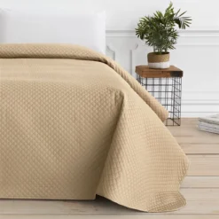 Vipalia Colcha Bouti Verano. Colcha Cama 90 Primavera Y Entretiempo. Colchas Cubre Cama Fina Individual Matrimonio Reversible Acolchada Rombos. 180x260 Cm. Color Beige. -Outlet Colcha Viva Tienda cfbe4b8d2abcd65d339bbfb906317dc3a84eb972 65fe1f59da9048fa8b7dfe8bb17d228f